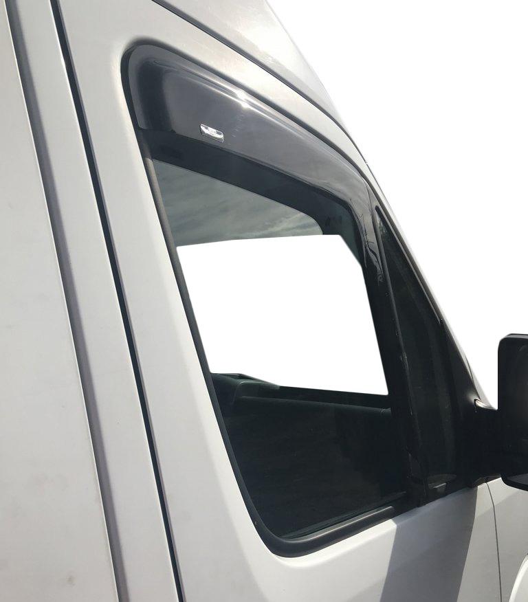 

Вітровики клеючі (2 шт, HIC) для Mercedes Sprinter W906 2006-2018 рр.