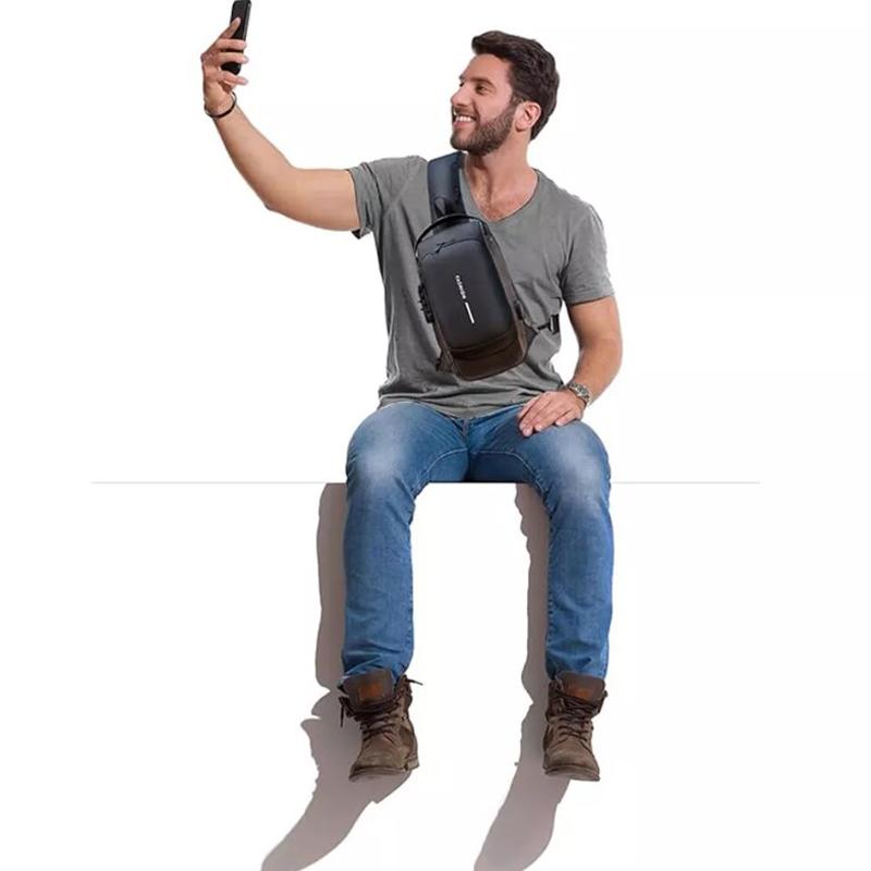 Men's Crossbody Bag Shoulder Sling Bag Anti-theft Lock Chest Bag With USB Port