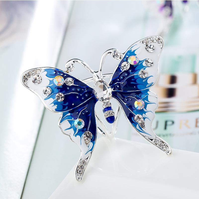 Korean Style Triple Ring Scarf Buckle - Elegant and Versatile Fashion Accessory