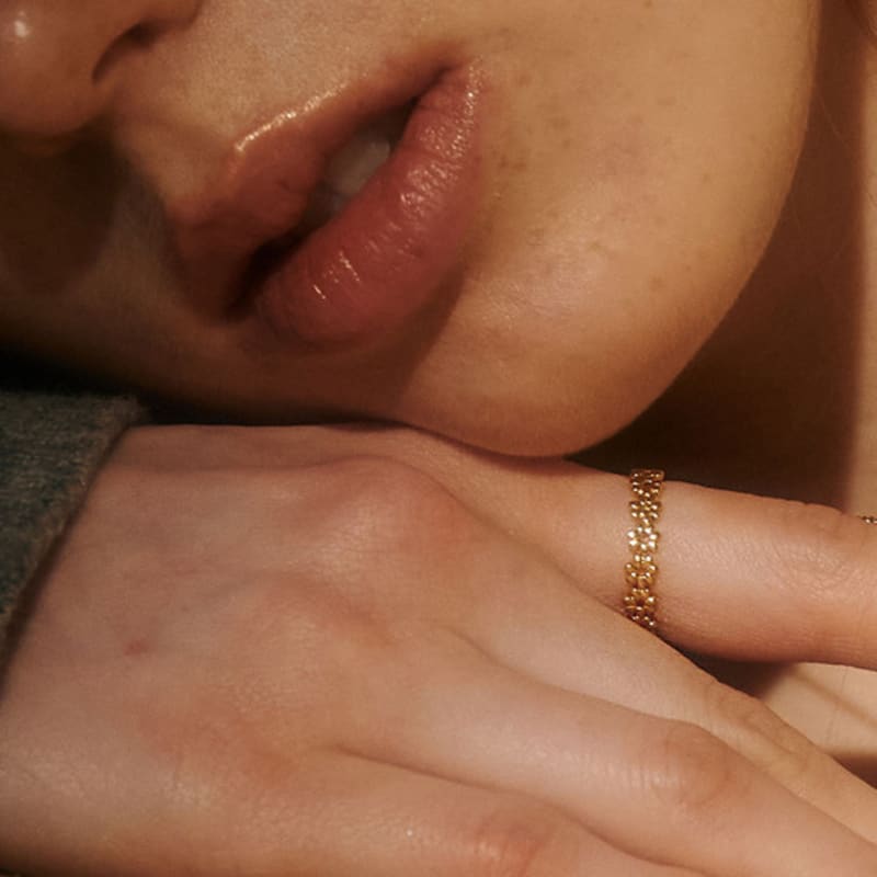 BSWAN Daisy ring of that moment