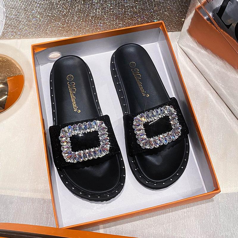 Slippers women's outer wear 2025 new summer fashion versatile thick-bottomed sandals women's large size 414243 one-word skirt