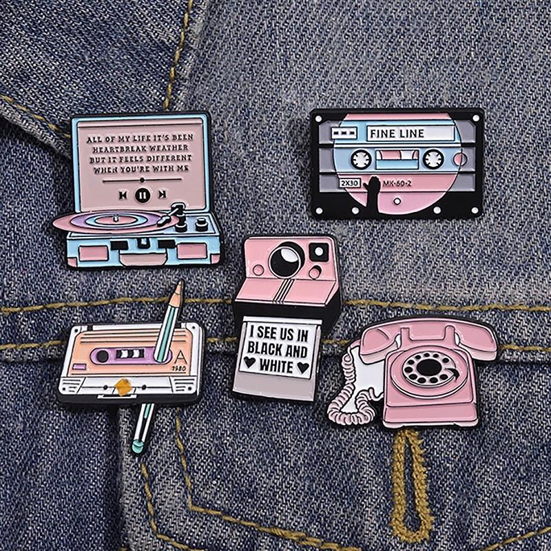 Cartoon Pink Eyecatching Animal Geometric Alloy Brooch Pin Stylish For Individuals Fashionforward