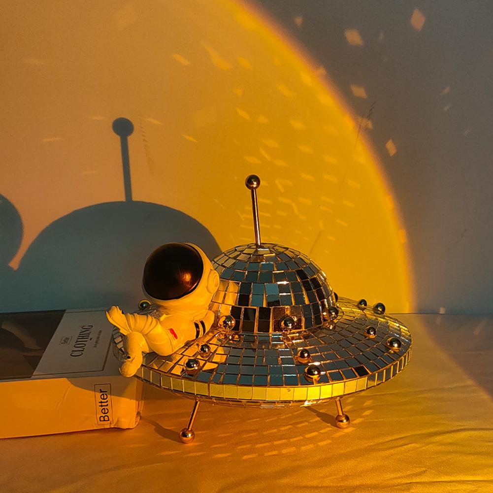 UFO Space World Desk Ornaments Art Crafts Desk Living Room Ornament Vintage Funny Home Decor Multipurpose Christmas Decorations