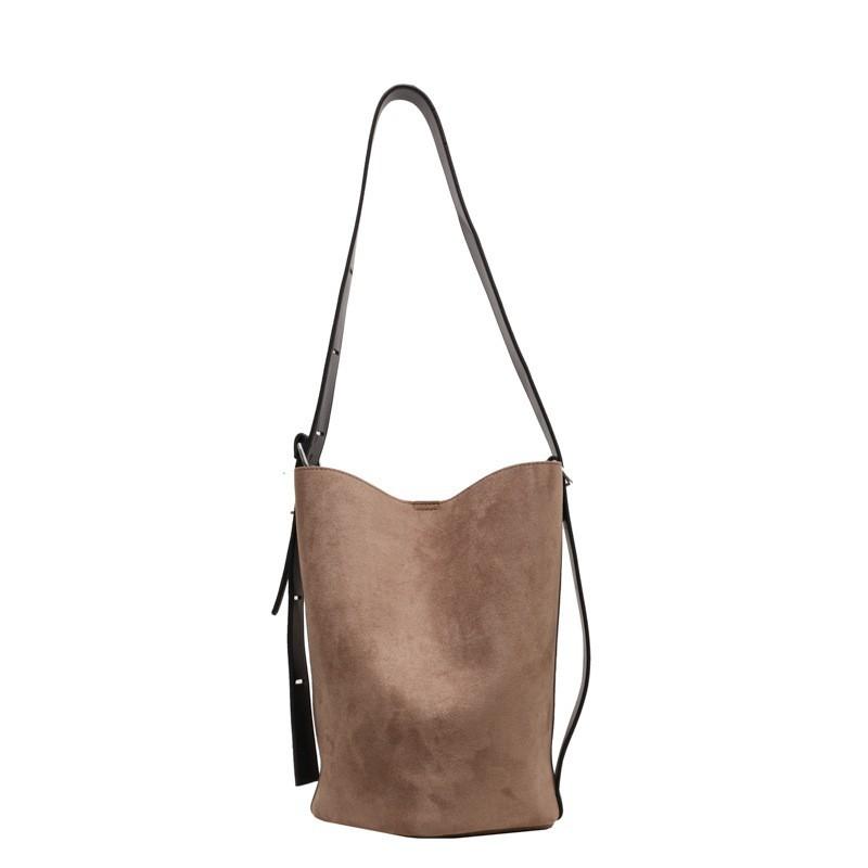 

Retro Soft Leather Bag Women s 2026 New Casual Commuter Shoulder Bucket Textured Mother one size серый