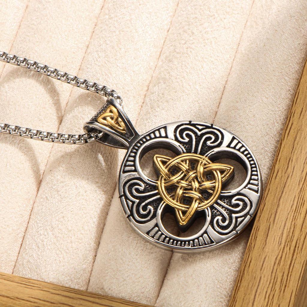304 Stainless Steel Men's Celtic Knot Pendant Necklace