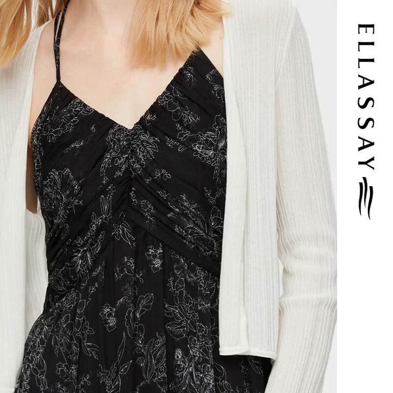 ELLASSAY Women's Striped Slim V-Neck Knit Top