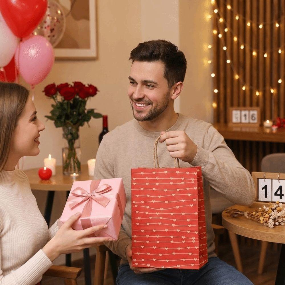 10Pcs Kraft Paper Gift Bags Large Capacity with Handles Love Print Handbag Storage Bag Valentine Day Festival Supplies