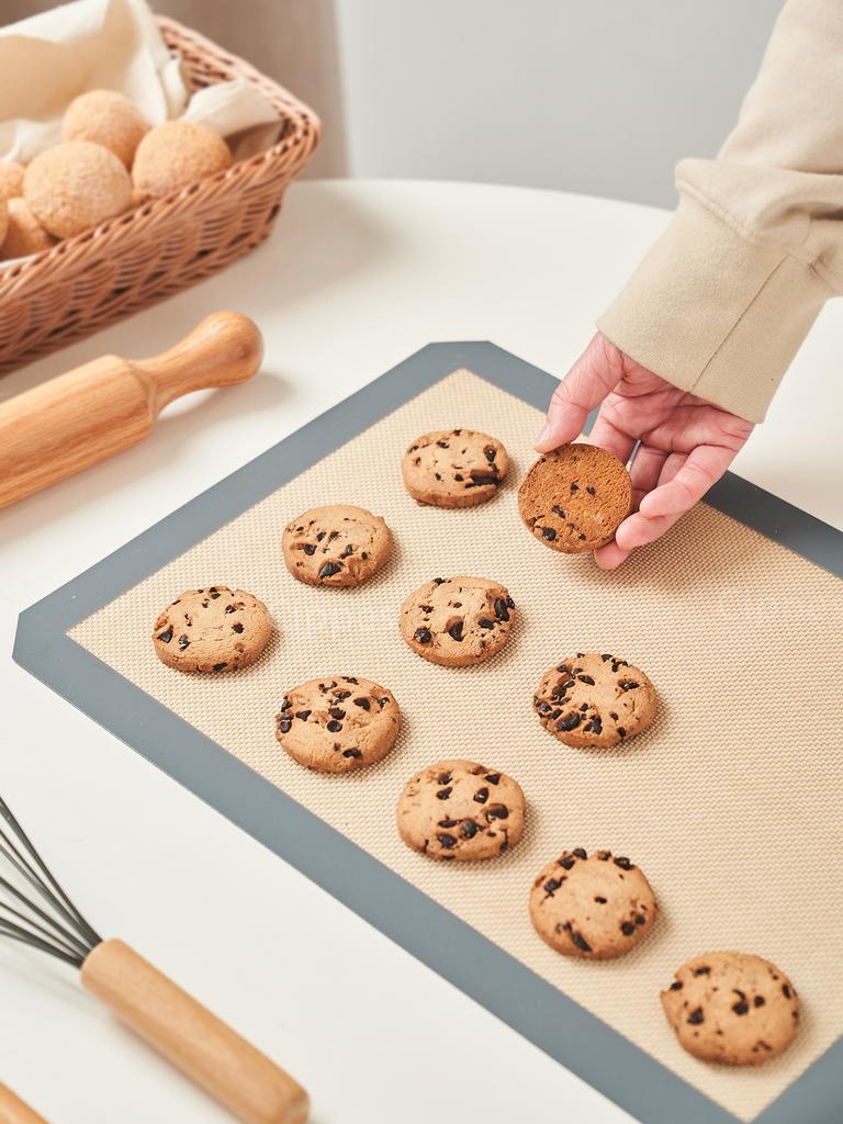 3 ks Silikonové pečicí podložky do trouby, Opakovaně použitelné nepřilnavé a žáruvzdorné pečicí fólie, na sušenky, makronky, chléb, sušenky