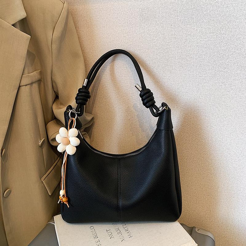 IELGY Simple Shoulder Armpit Bag Fashion Commuter All-Match Ladies Hobo Bag