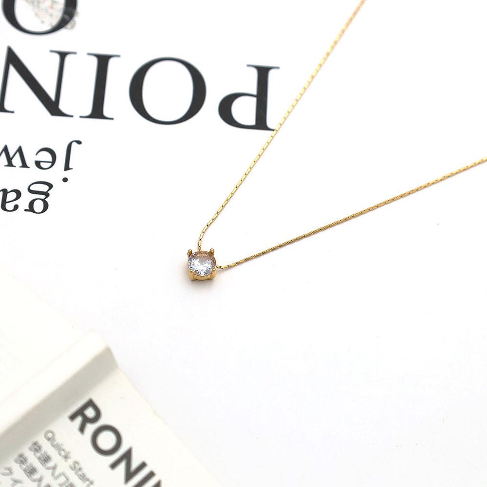 Niche Simple 18K Gold Bamboo Chain, The Same Four-Claw Zircon Necklace, Titanium Steel Non-Fading Jewelry, Women'S Versatile