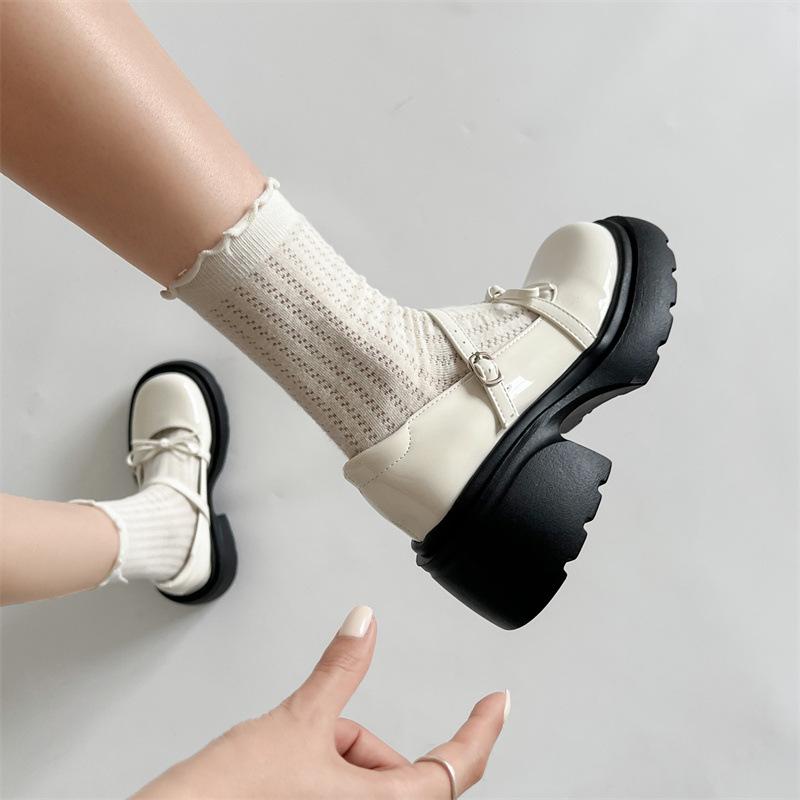 Schwarze Mary Jane High Heels mit dickem Absatz, Damen Sommer 2025, neue kleine Lederschuhe, französische Absatzhöhe, runde Spitze, flacher Ausschnitt, Einzelne Schuhe