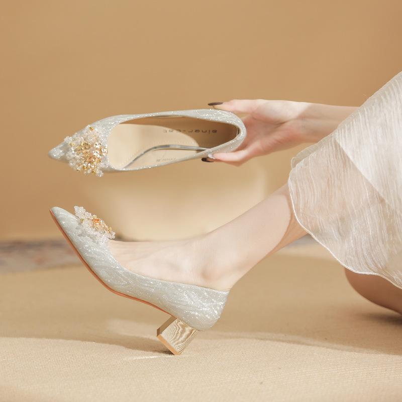 550-2 high heels women's 2025 spring new versatile Xiuhe wedding dress two wear crystal shoes pointed thick heel single shoes