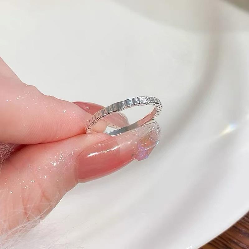 Retro S925 Sterlingsilber Bandring - Damen Anlaufbeständig, Luxuriös, Vielseitiger Offener Ring für den Zeigefinger