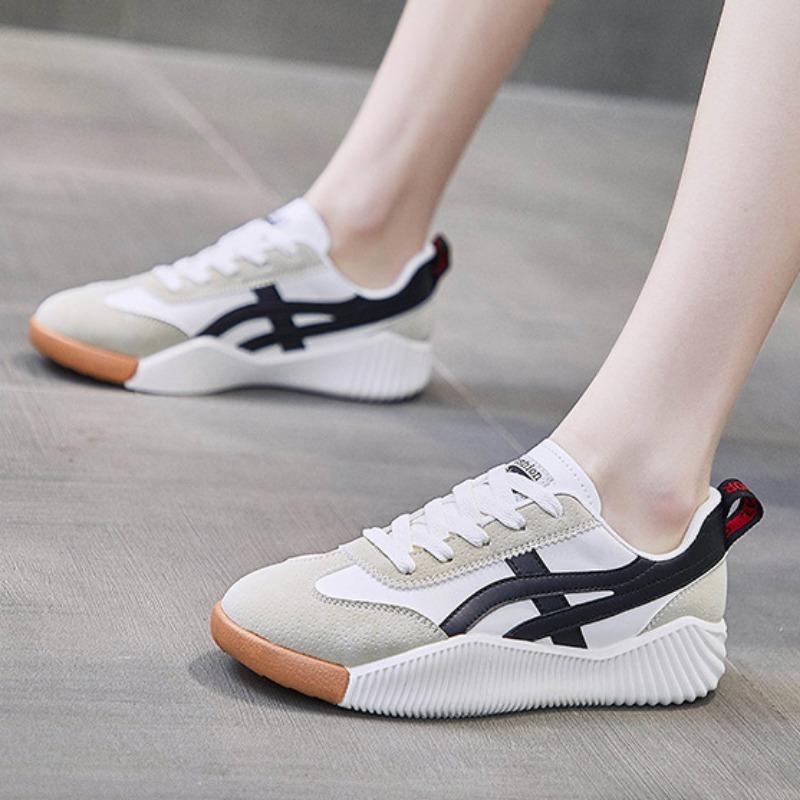 Breathable White Shoes Female  Summer Women Sneakers Lightweight Sports Board Shoes Heightened Casual Running Shoes Women