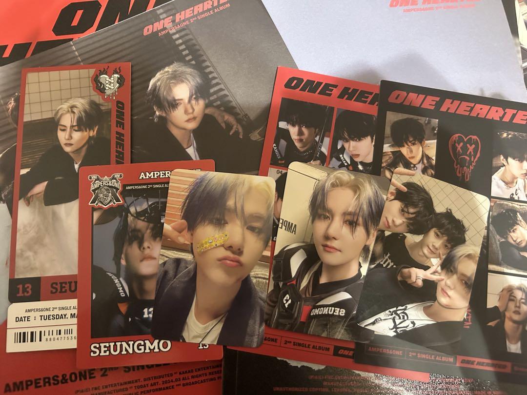 

[USED] ampers&ONE ONE HEARTED SEUNGMO set