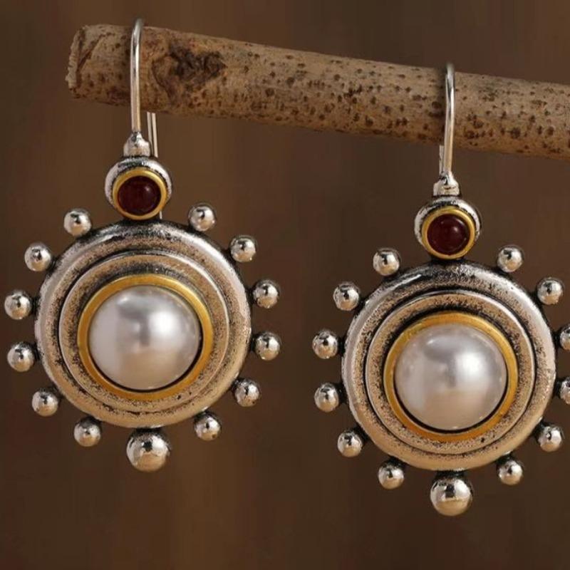 

Винтажные серьги цвета меди с искусственным жемчугом, креативные серьги-подвески с металлическим резным узором для женщин, ювелирные изделия