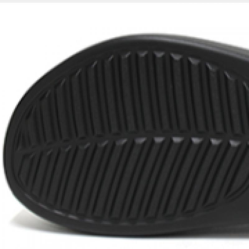 Crocs Brooklyn Flip Tall Wedge Flip Flops 208727 001