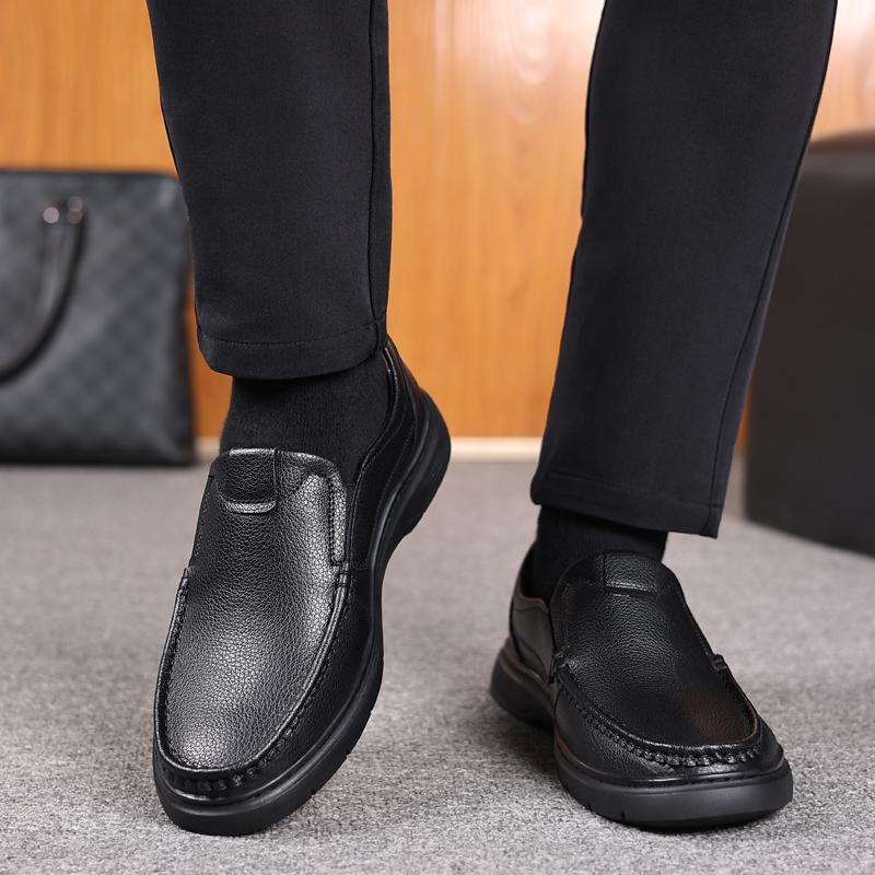 Fashion Men's Leather Loafers Comfortable Slip-On Men's Driving Shoes Men Casual Penny Moccasins Lightweight Business Male Dress Shoes