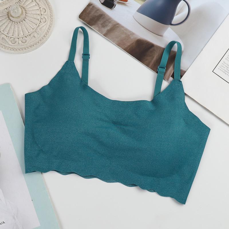 Comfortable Seamless Wireless Plus Size Yoga & Sleep Bra for Women - Beautiful Back Design
