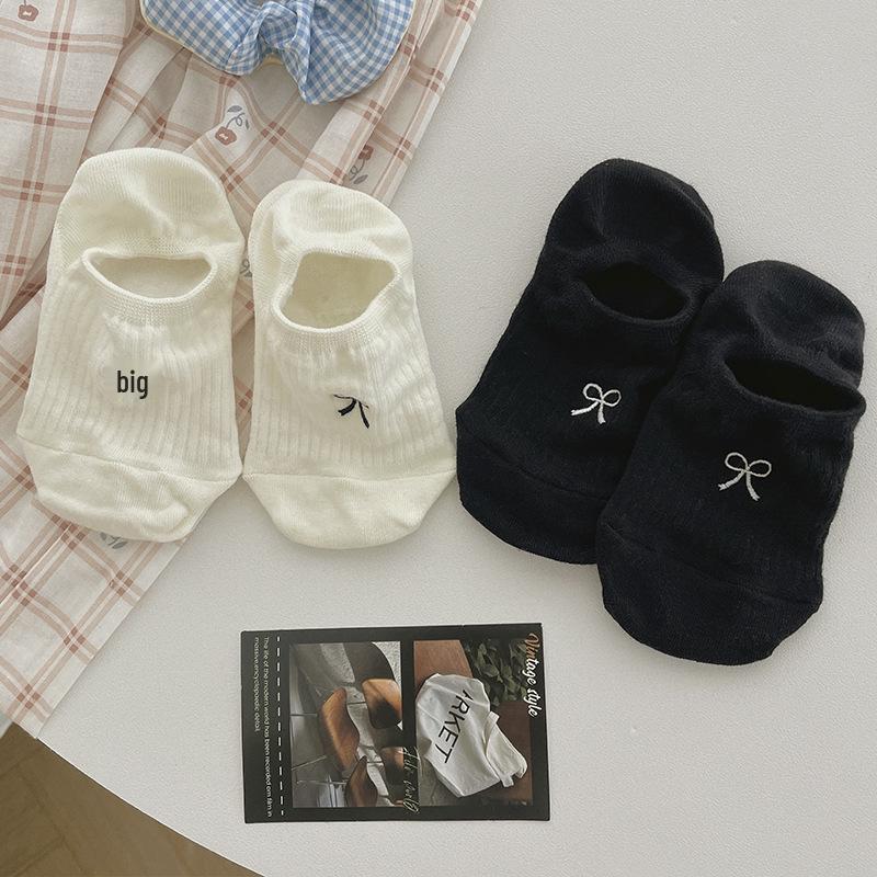 Frühlings-/Sommer Baumwoll-Bootssocken mit Schleifenstickerei - Unsichtbar, Einfarbig, Niedrig geschnitten