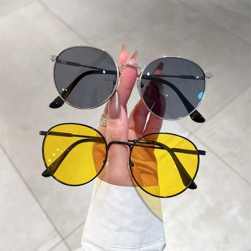 Retro OVAL Ocean Sunglasses UV Resistant Fashionable Trendy Ins Unisex Sunglasses