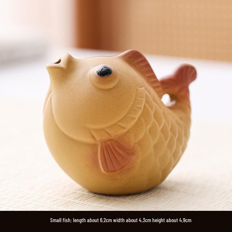 Zisha Zodiac Pig Tea Pet: Handmade Tea Tray Set with Cartoon Cute Fish Design