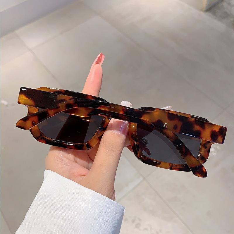 Vintage Rectangle Frame Sunglasses Men Fashion Retro Sun Glasses Luxury Brand Design UV400 Shades Eyewear Women Goggles