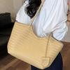 New Shoulder Bag Woven Fashion Versatile Handbag Niche Woven Tote Bag Women'S Vacation Style Large Capacity