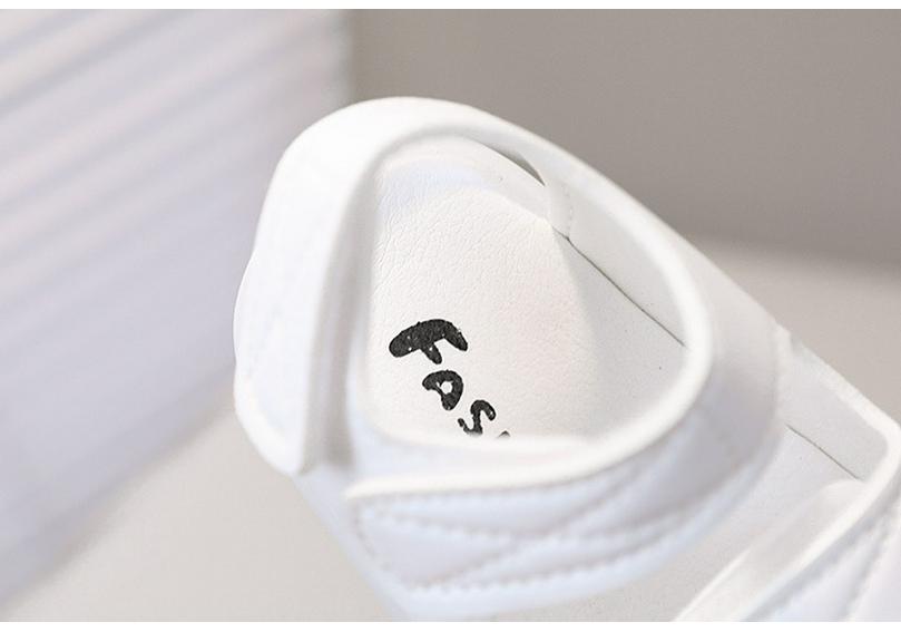 Summer Baby Closed-Toe Soft Sole Walking Sandals with Velcro for Toddlers - Boys & Girls.