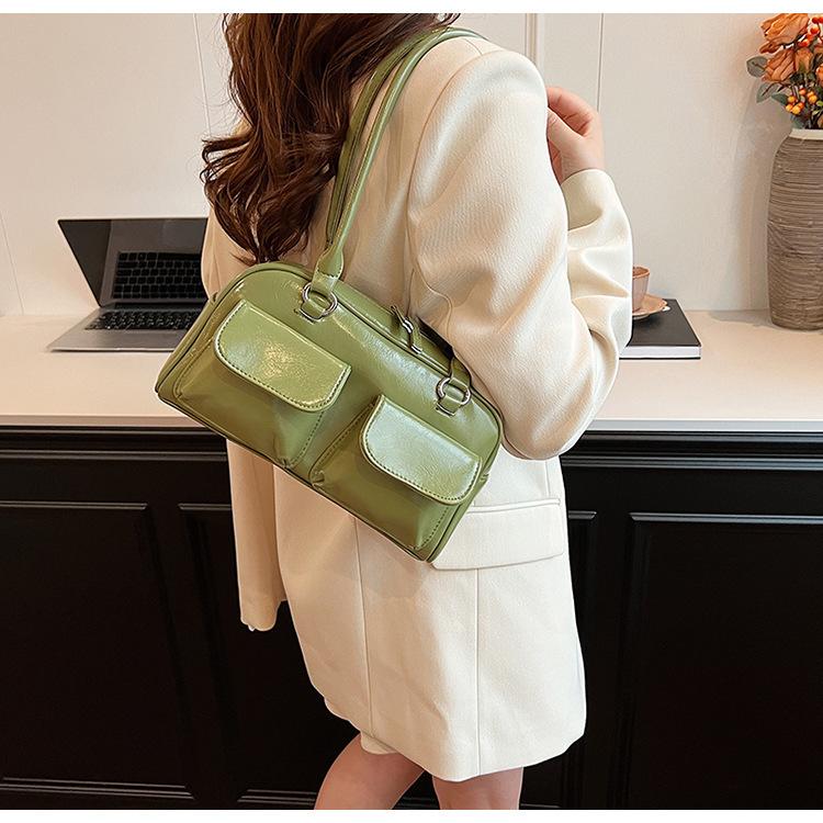 

Korean version of large-capacity underarm bag women s 2025 new trendy and versatile Boston handbag casual shoulder bag чёрный