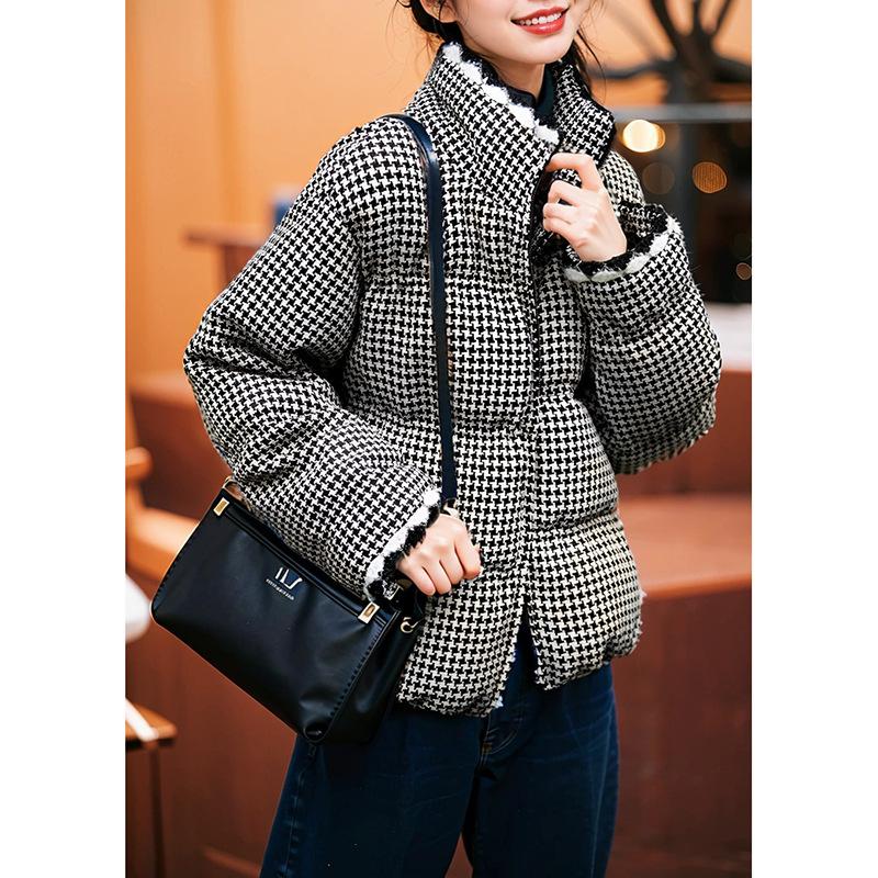 Autumn and winter classic new Qiandongge warm and thin design sense white duck down stand-up collar down bread clothes