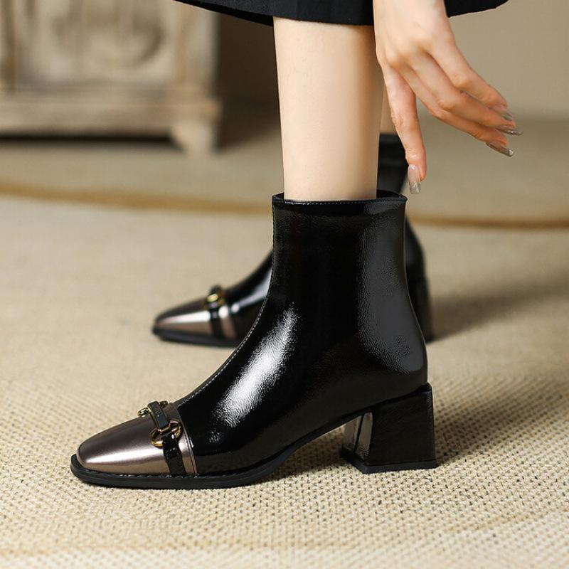 Autumn and winter Korean version of fashion boots women's rubber sole comfortable medium heel square head women's boots square heel large size new