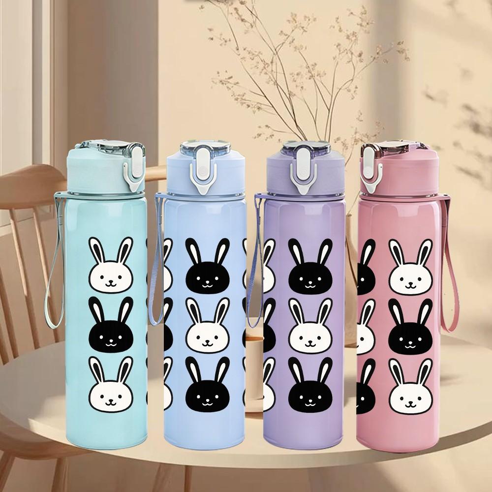 1PC Black White Rabbit Repeat Grid 750ml Color Plastic Sports Water Bottle Leakproof Flip Straw Lid For Sports Office Home Use