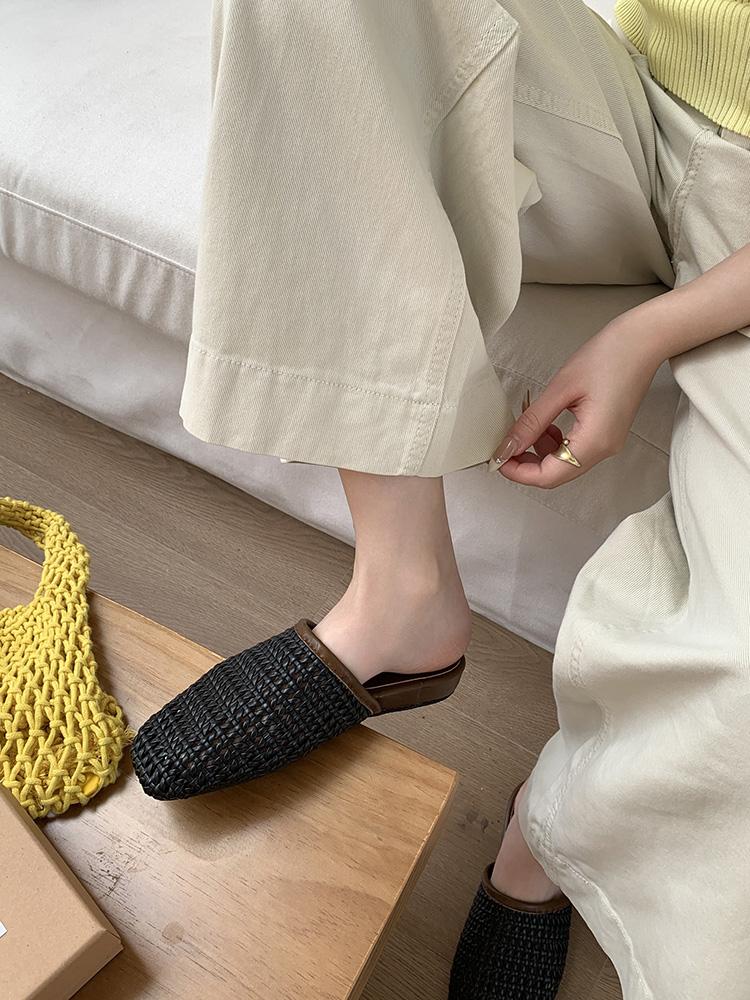 Fashion Summer Weave Mesh Hollow Sandals Women Flats Shallow 2025 New Beach Shoes Comfort Retro Female Slippers Designer Sandals Mules