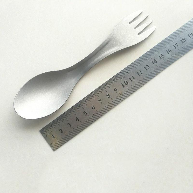 Outdoor Camping Tableware 2 In 1 Hiking Diet Tools Picnic Barbecue Fork and Spoon Dual-purpose Titanium Alloy Specialty Tool