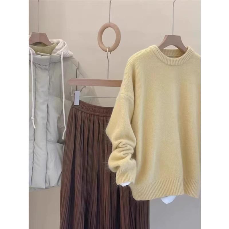 Big milk huhu soft glutinous light yellow white sweater women's autumn lazy wind round neck top