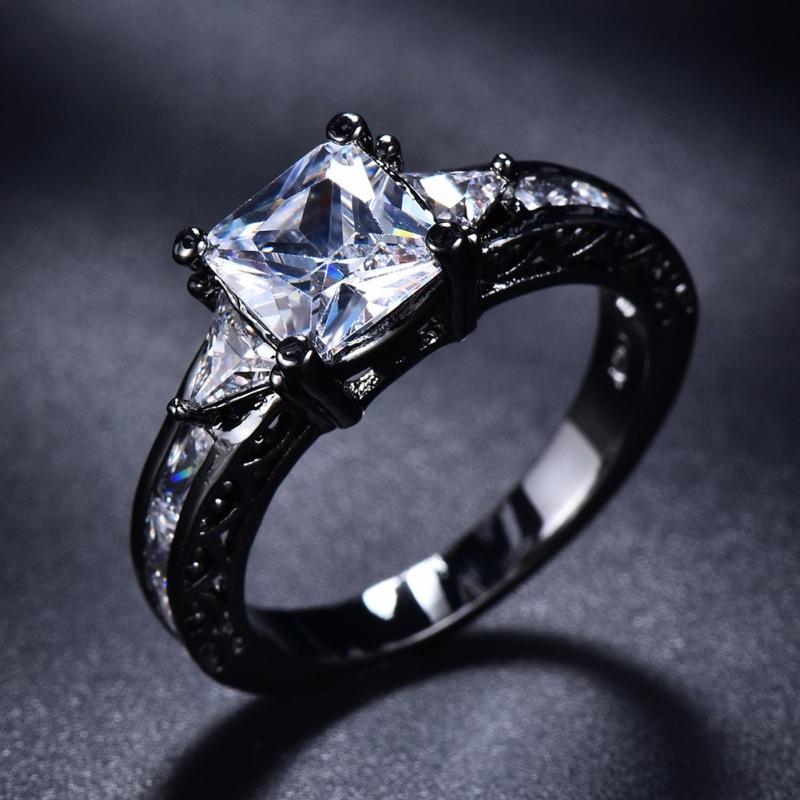 Hot Sale Black Gold Personality Diamond Set Square Diamond Set Couple Ring no. 6