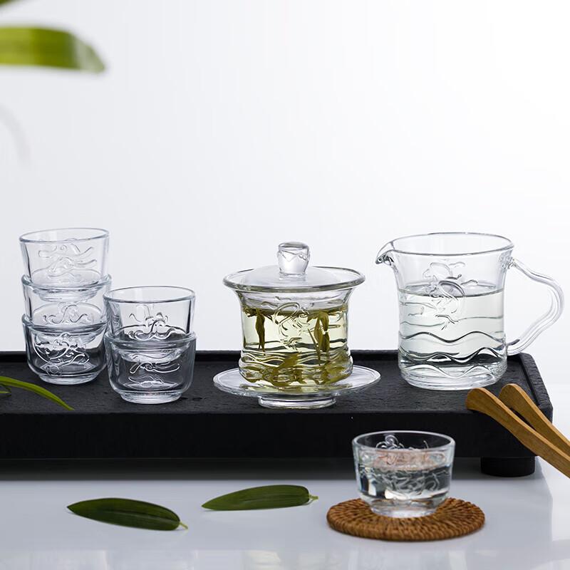 Shanchongshan  Like a Fish in Water  8-Piece Glass Teaware Set