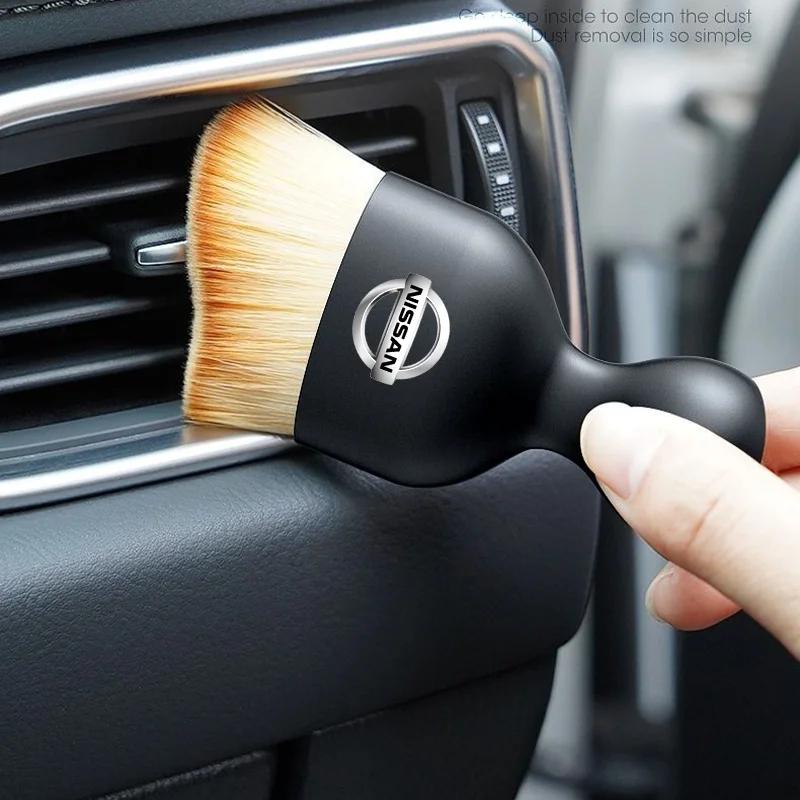 AQS3 Automotive Interior Cleaning Soft Brush Dust Removal Cleaning Tool For New Nissan Juke Serena Versa Micra 350Z 370Z Armada Kicks