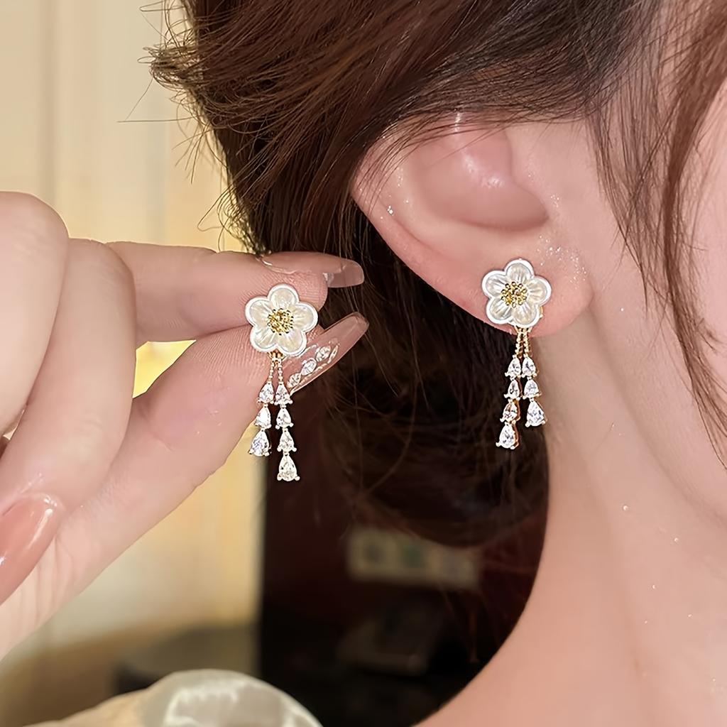 1Pair of Simple French Elegant Delicate Flower Design, Drop-shaped Artificial Glass Inlaid Women's Spring and Summer Vacation Casual Earrings