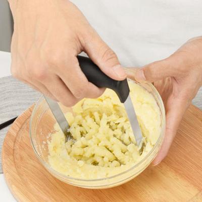 Multifunktionale manuelle Kartoffelpresse aus Edelstahl, Kartoffelhacker aus Edelstahl, praktisches Küchenwerkzeug