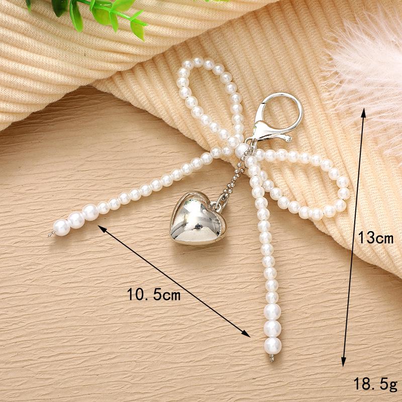 Creative Pearl Bow Pendant Keychain: Exquisite Gift Accessory for Bag or Phone Case