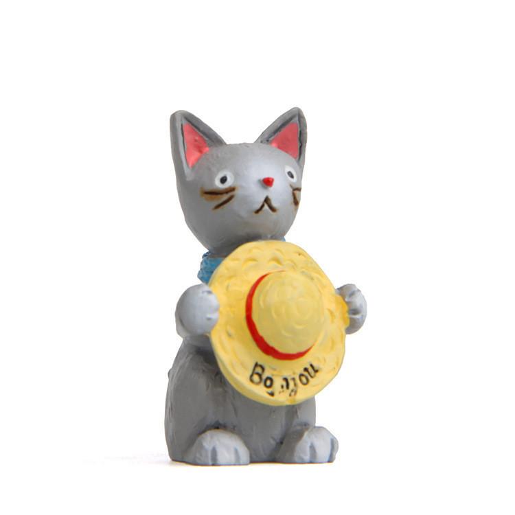 Resin Cat Standing Holding Straw Hat Ornament For Home And Props Photography