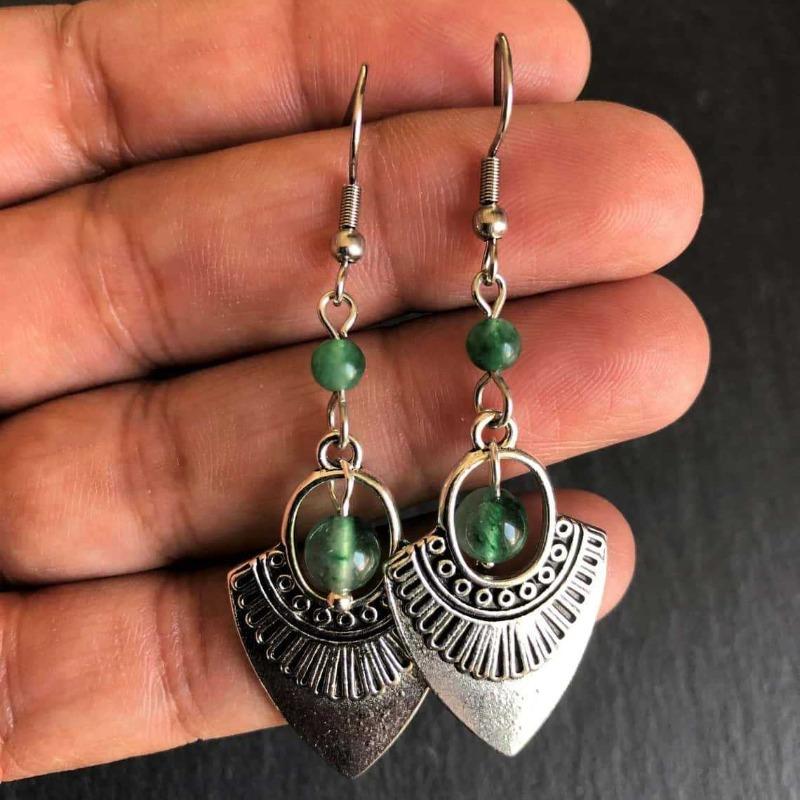 Retro Ethnic Green Aventurine Bead Ancient Silver Shield Dangle Earrings for Women Bohemian Tribal Lucky Jewelry Festival Gift