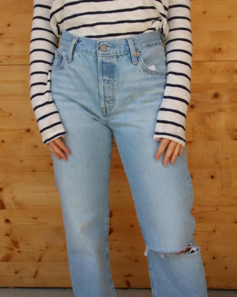 Levi's 501 '90S Loose Fit Straight Jeans A1959-0034 W25 L30