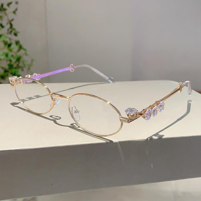 

Vintage Luxury Brand Designer Small Metal Frame Oval Diamond Sunglasses Women For Men Sun Glasses Trend Punk Popular Shades