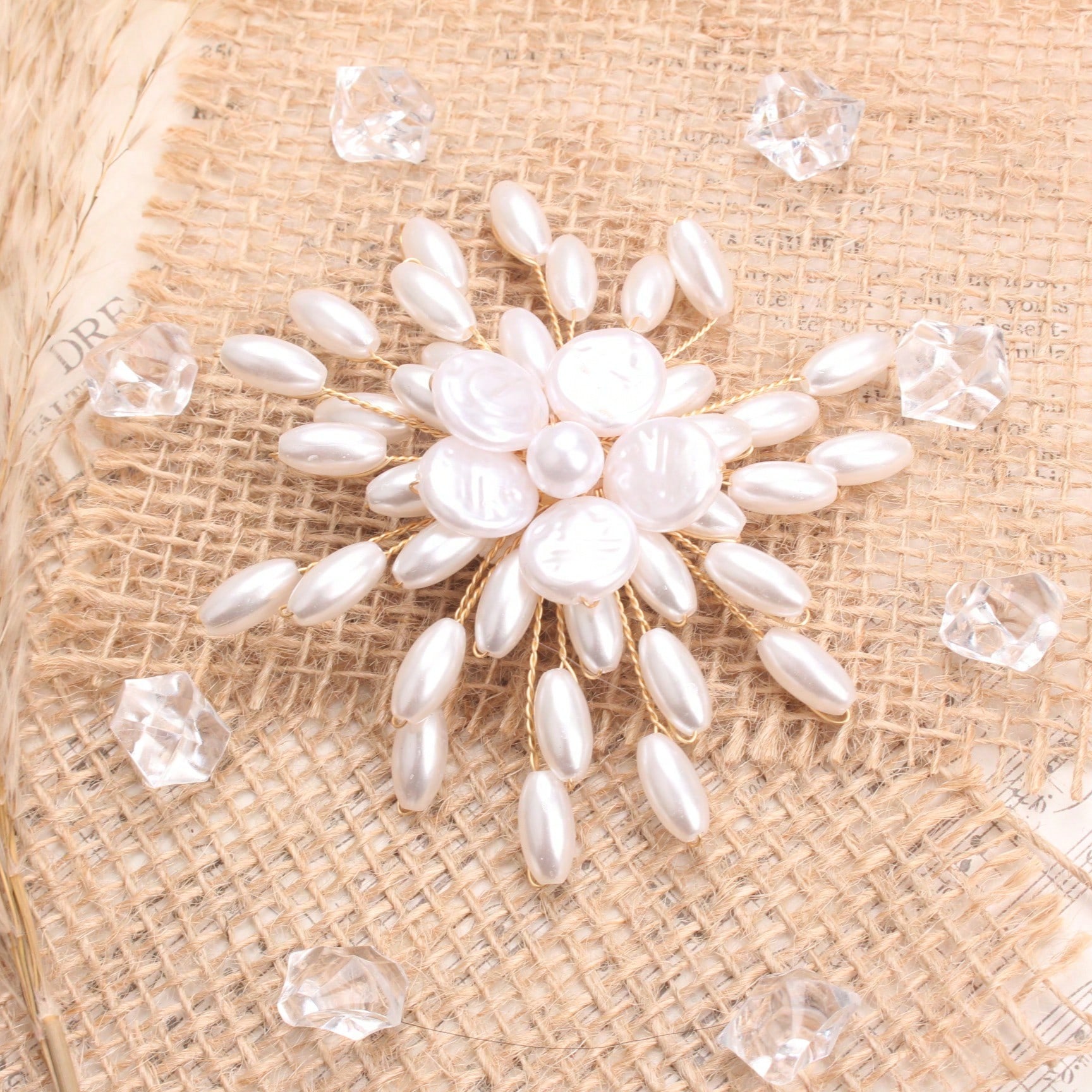 Vintage Pearl Starburst Brooch, Gold-Toned Multi-Shape Faux Pearl Pin, Elegant Fashion Accessory for Outfits Bags Styling