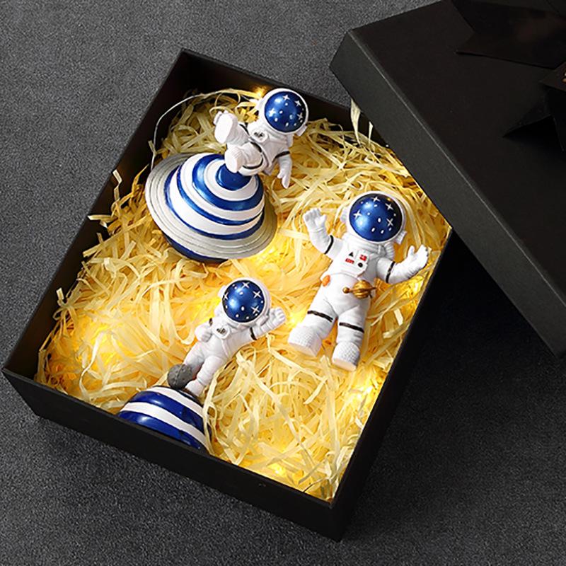 Small Resin Astronaut Figurine - Perfect for Home Decor, Valentine's, or Birthday Gift