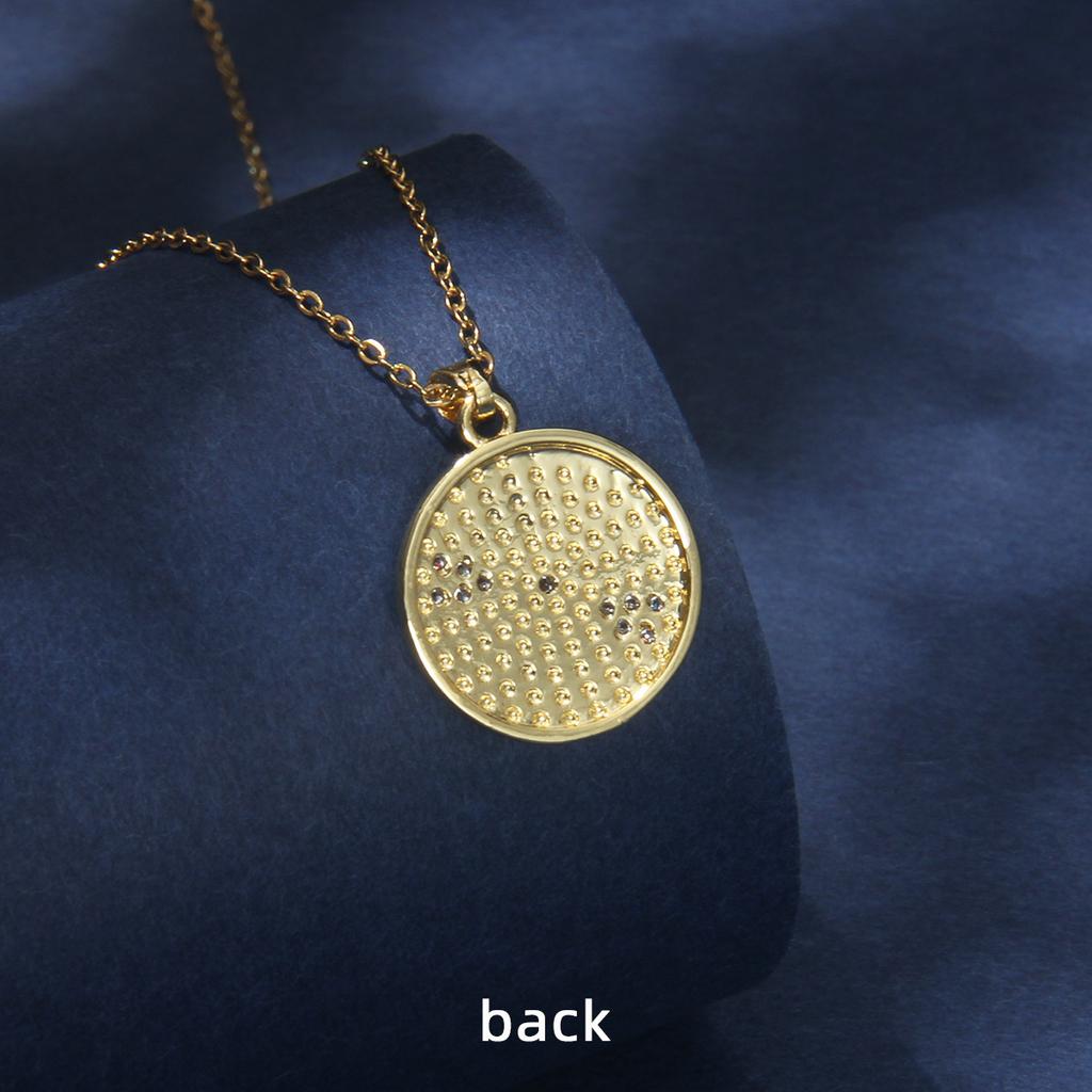 Gorgeous Oil Dropping Wheel Collar Chain for Women's Minimalist and Unique Zircon Colorful Geometric Round Necklace