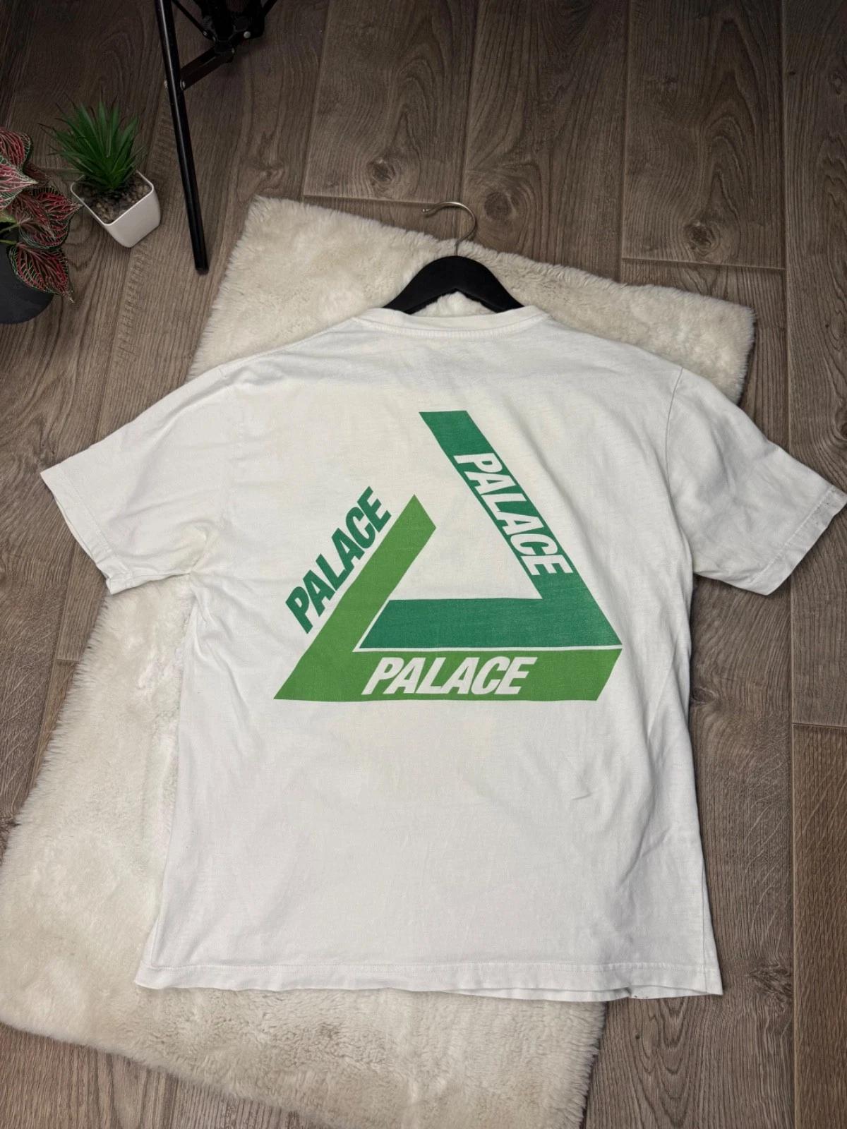 Palace Tri Ferg T-Shirt White Green Logo Men s Size L Skate Streetwear S